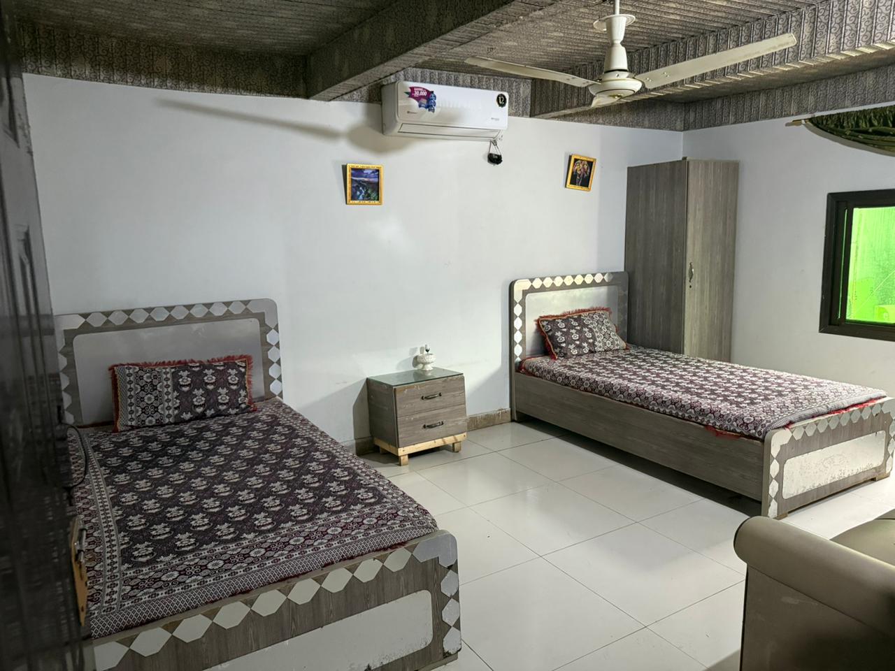 Room 1(1)